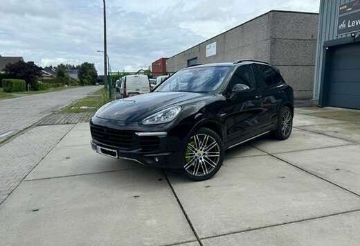 Porsche Cayenne S E-Hybrid Platinum Edition