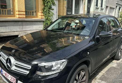 Mercedes-Benz d 4Matic 9G-TRONIC