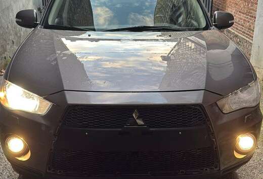 Mitsubishi 2.2 DI-D 4WD TC-SST XTRA