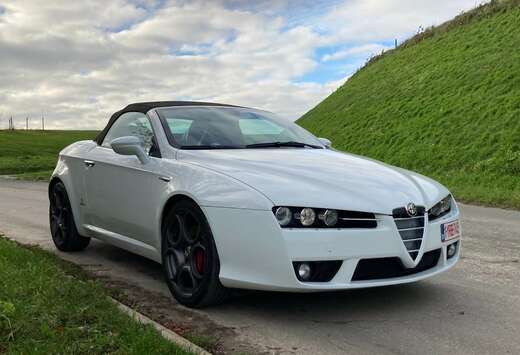 Alfa Romeo Spider 1.7 TB