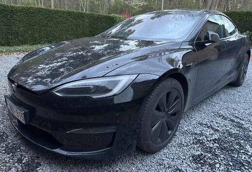 Tesla Model S 100 kWh Tri Motor Plaid