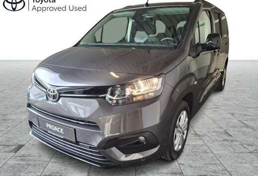 Toyota MPV
