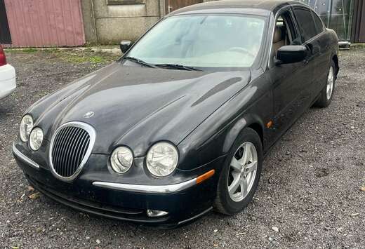 Jaguar 3.0 V6 Executive