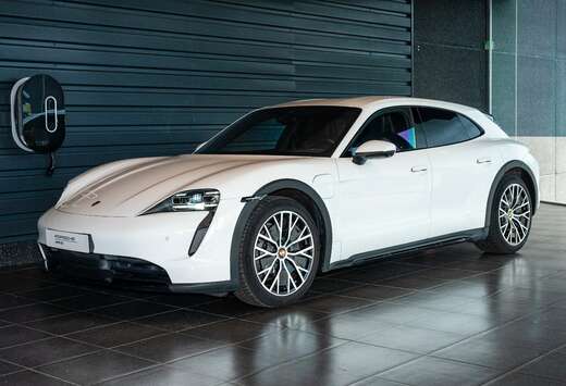 Porsche Taycan 4 Cross Turismo (MY24)