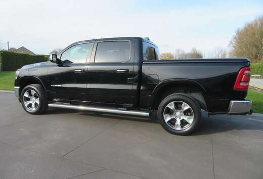 Dodge 1500 Laramie - Chrome Pack