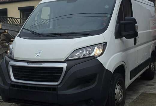 Peugeot 2.2 BlueHDi L1H1 Pro S/S