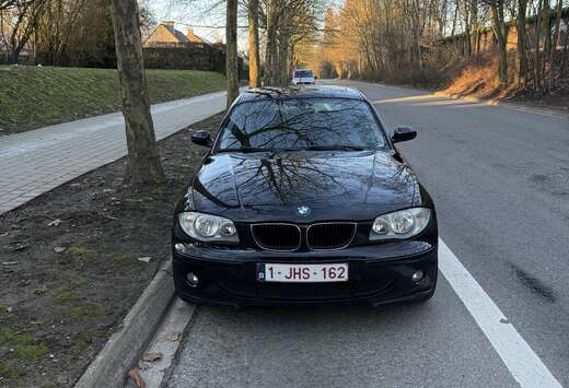 BMW BMW 118iA