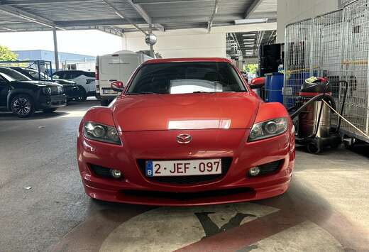 Mazda 2.6i Renesis Revolution