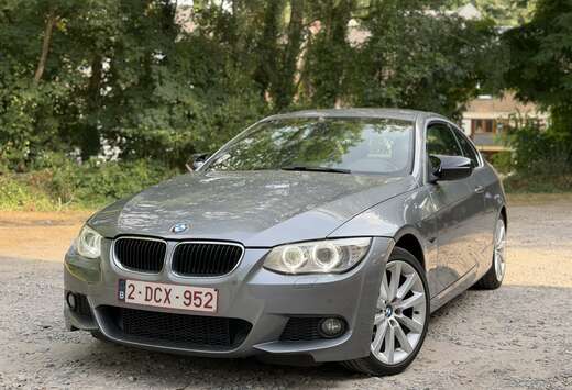 BMW Coupé 330iXA