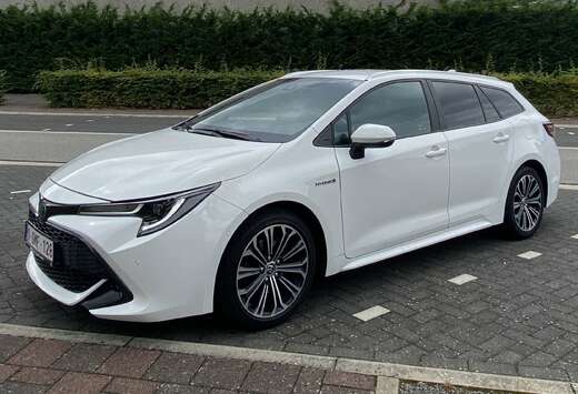 Toyota Corolla 2.0 Hybrid Touring Sports Team Deutsch ...