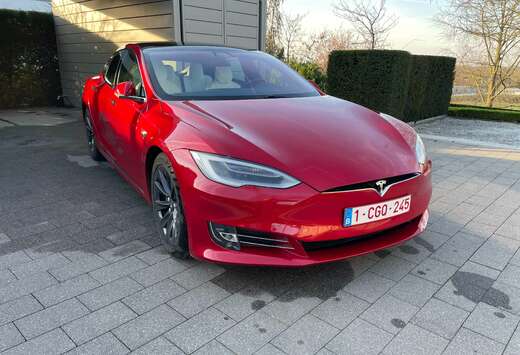 Tesla Model S 100D Long Range