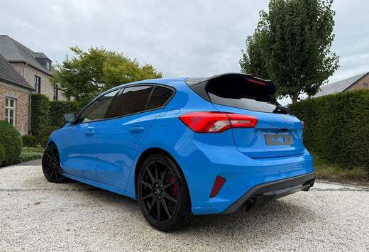 Ford Focus ST EDITION