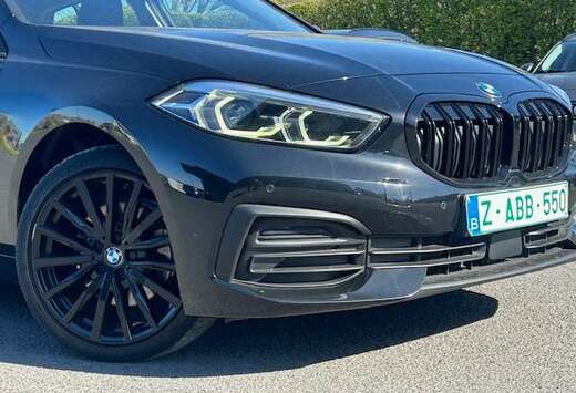 BMW 116 dA Full black led navi apple....