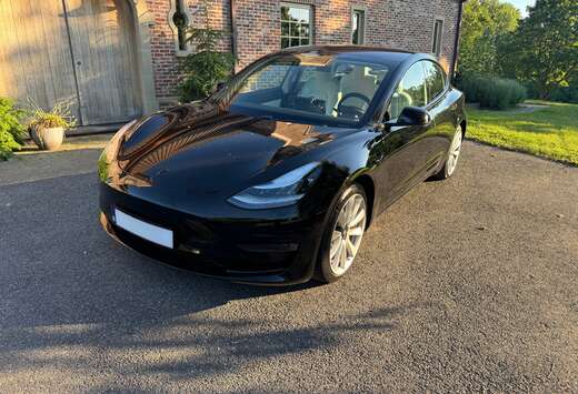 Tesla Model 3 75 kWh Long-Range Dual Motor