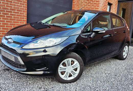 Ford Fiesta 1.4i Sound Connection Trend