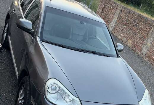 Porsche 3.6i V6 Tiptronic S