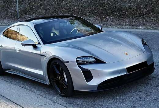 Porsche Taycan 93.4 kWh Taycan GTS