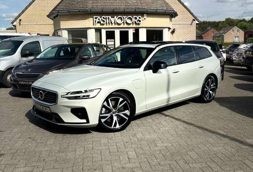 Volvo V60 2.0 T8 AWD PHEV R-Design Geartronic