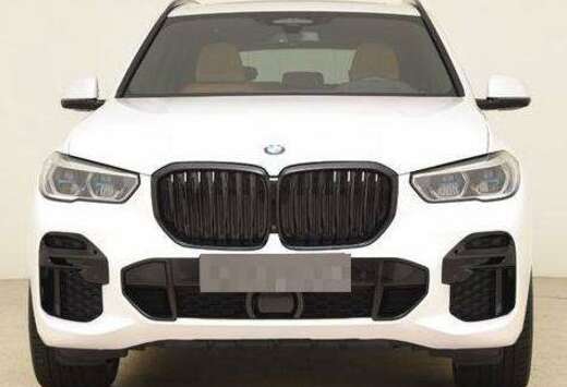 BMW 3.0 dA xDrive30 MHEV AdBlue