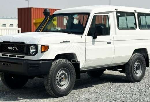 Toyota 78 HARD TOP 4.2 DSL 13P 2024 ONLY EXT OUT OF E ...