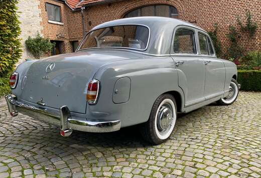 Mercedes-Benz PONTON