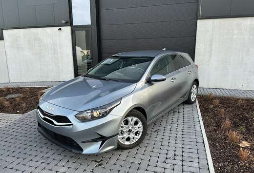 Kia Ceed 1.0 T-GDI DCT7 - CarPlay Camera ACC