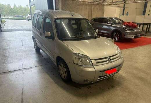 Citroen 1.4i Tentation (Hayon-Achterklep)