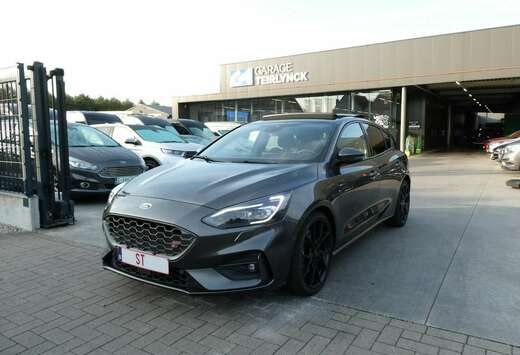 Ford 5d ST 2.3 i 280pk Lichte Vracht BTW Pano (21062)