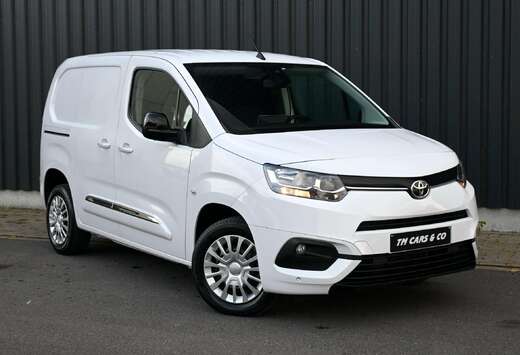Toyota Proace City 1.2i / 3zit, GPS, Camera, Cruise,  ...