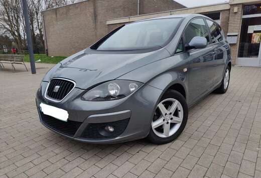 SEAT 1.4 Reference/98.000km/ 2012/ Essence/ Euro 5