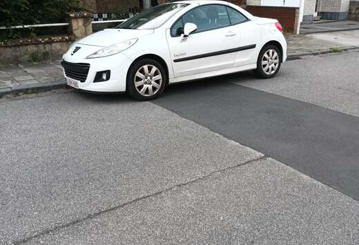 Peugeot CC 1.6i Key West