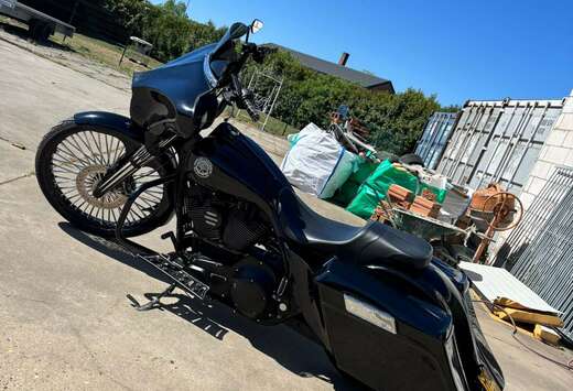 Custom bagger