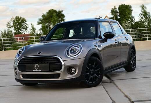 MINI 5 DOORS / AUT / SUNROOF / LED / NAVI / PARKASSIS ...