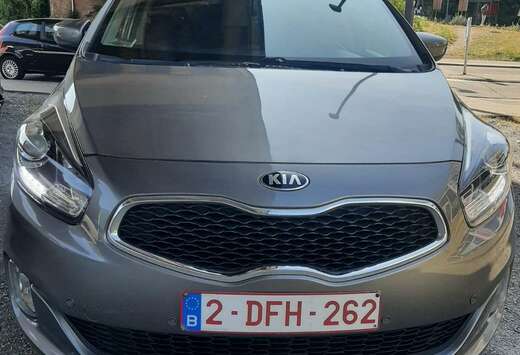Kia 1.6i Fusion 7 places