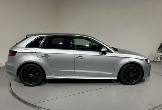 Audi Sportback 1.6 TDi Attraction