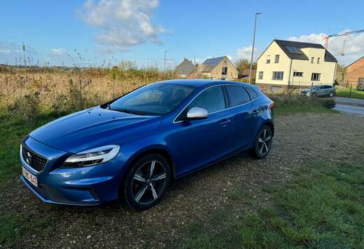 Volvo V40 D2 Geartronic RDesign