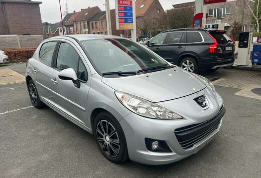 Peugeot 1.6 i /AUTOMAAT/98000 km/euro 5/airco