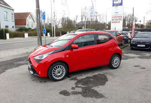 Toyota 1.0i VVT-i x