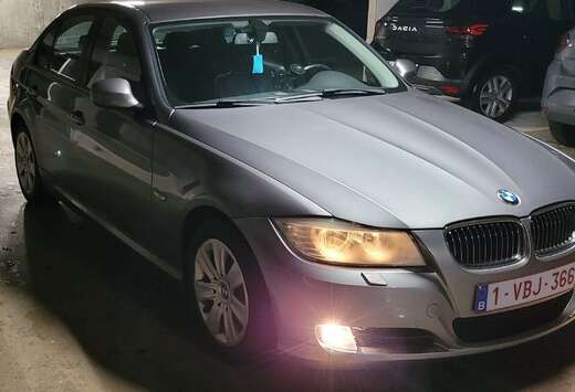 BMW 318i Touring Aut. Edition Lifestyle