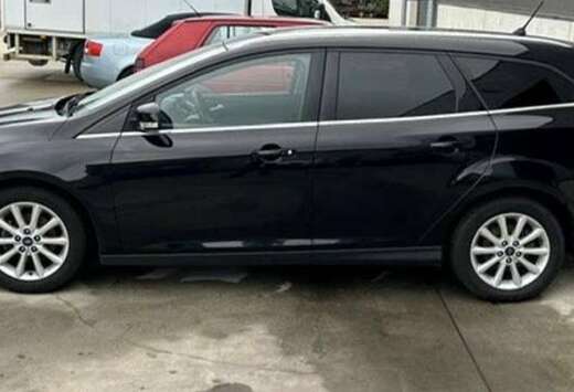 Ford 1.0 EcoBoost Titanium