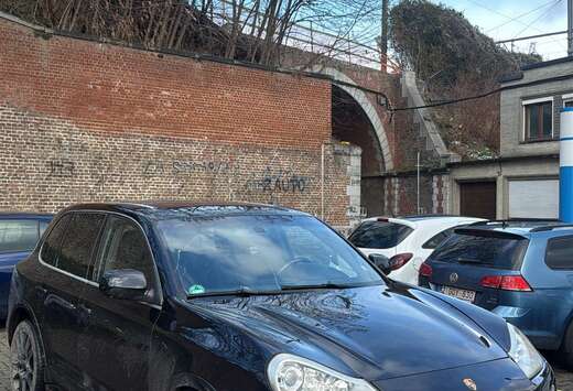 Porsche 4.8 Turbo tiptronic FL