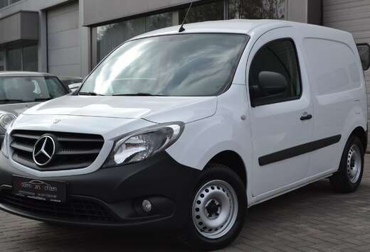 Mercedes-Benz 108 A2 1.5CDi. Navi, pdc. Btw aftrekbaa ...