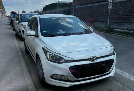 Hyundai 1.0 T-GDi - 100 120 Il Edition #Navi PHASE 1
