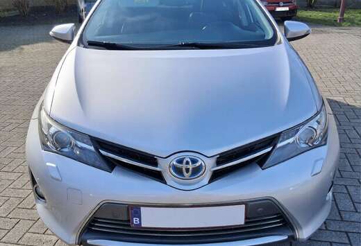 Toyota Hybride HEV 1.8i HSD Premium e-CVT - Boite Aut ...