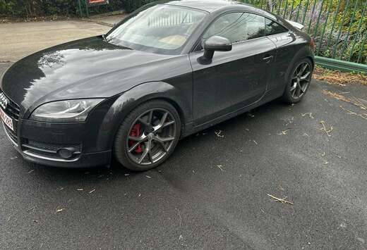 Audi TT Coupé 3.2i V6 Quattro S tronic