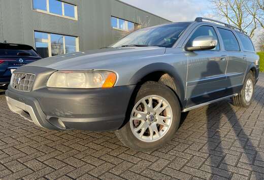 Volvo 2.4 Turbo - D5 AWD Momentum