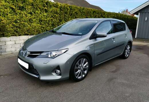 Toyota 1.8 hybrid E-CVT ACtive