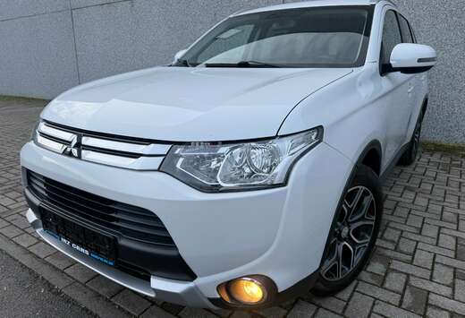 Mitsubishi Outlander 2.2 DI-D 4WD Boîte Auto Garanti ...