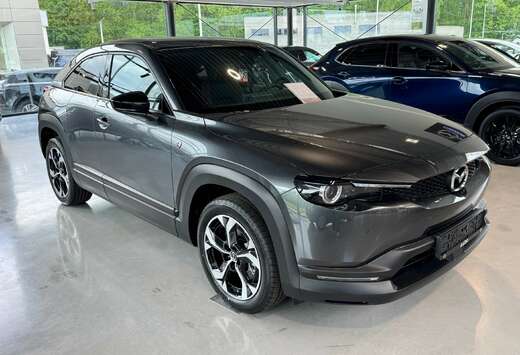 Mazda 17.8 kWh e-SKYACTIV R-EV Makoto (125kW) STOCK