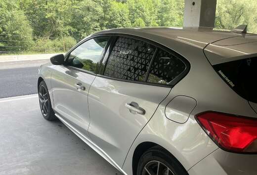 Ford 1.0 EcoBoost ST-Line Business